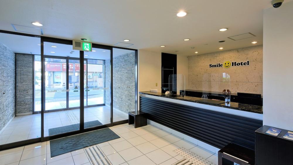 Smile Hotel Okinawa Naha Exterior foto